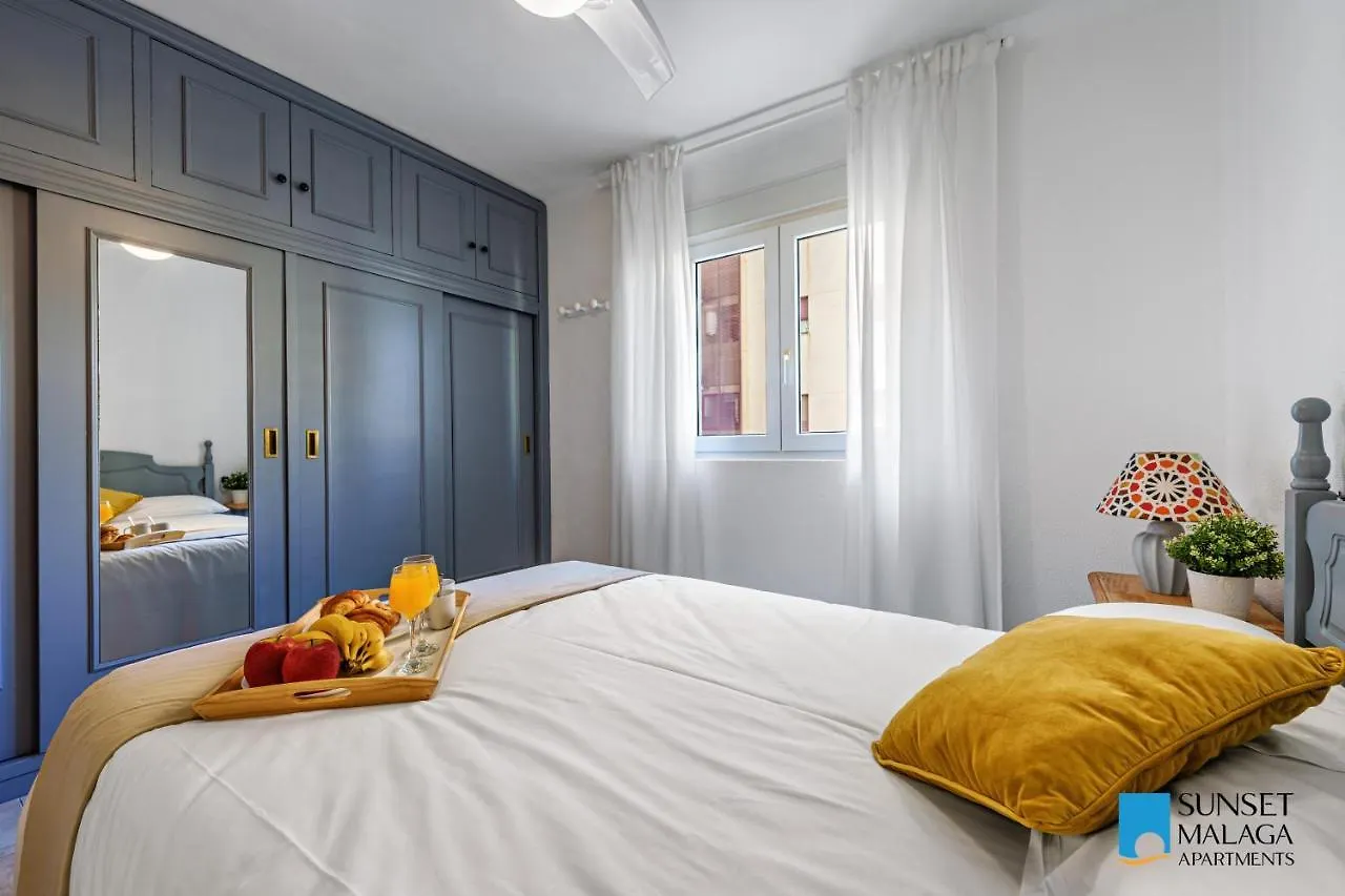 Malaga Central Station Apartment